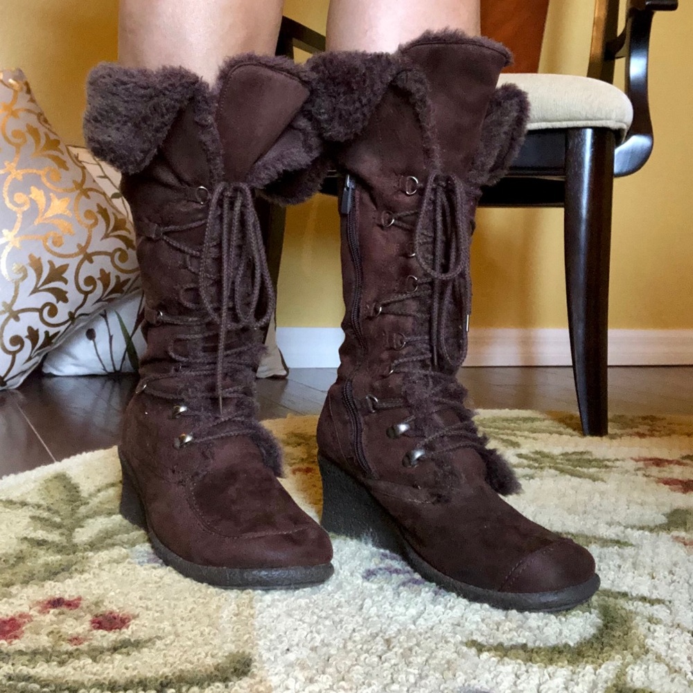 Forever Unique Brown Boots ✨👢✨ - Picture 3 of 7